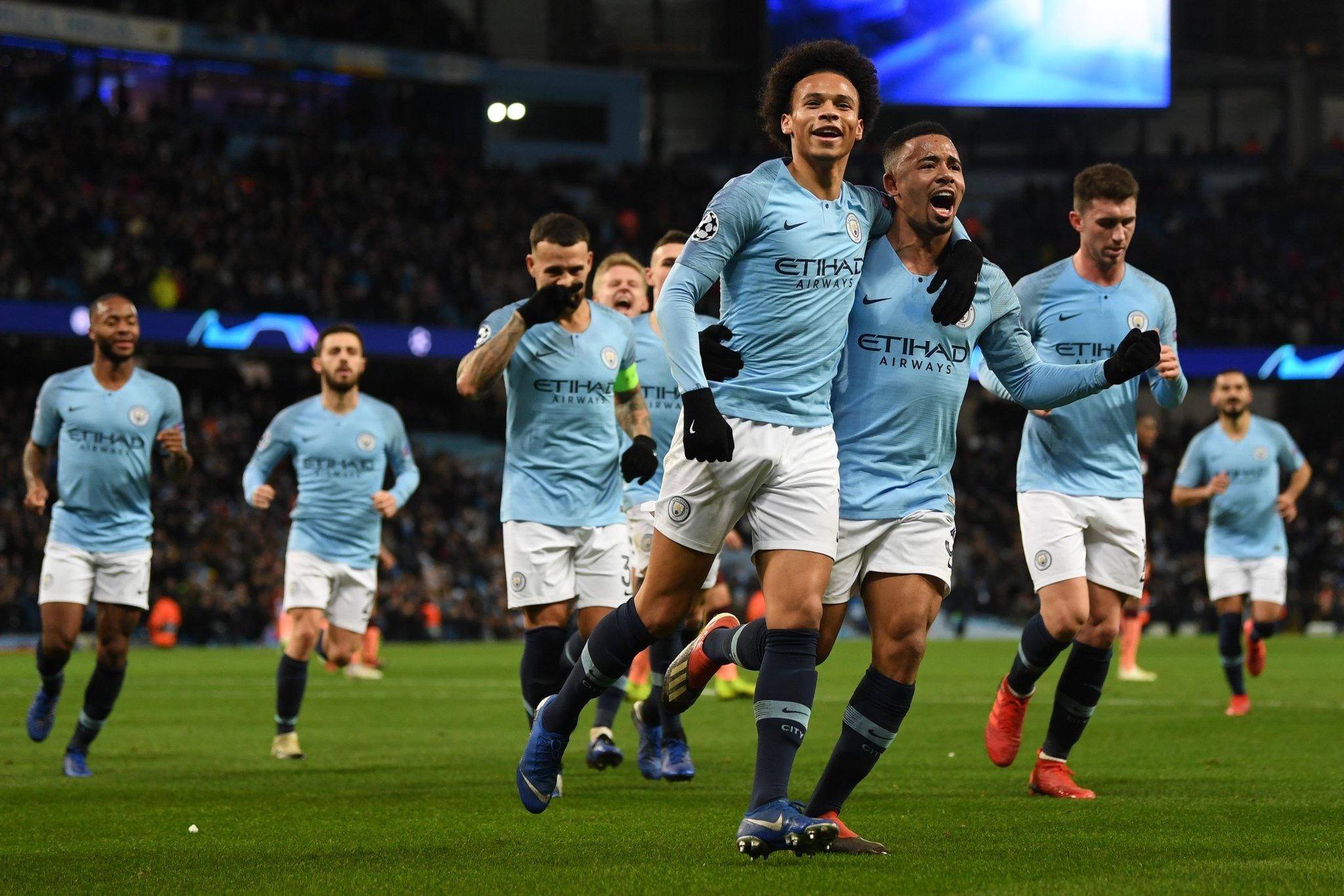 仅让球迷振 仅让球迷振