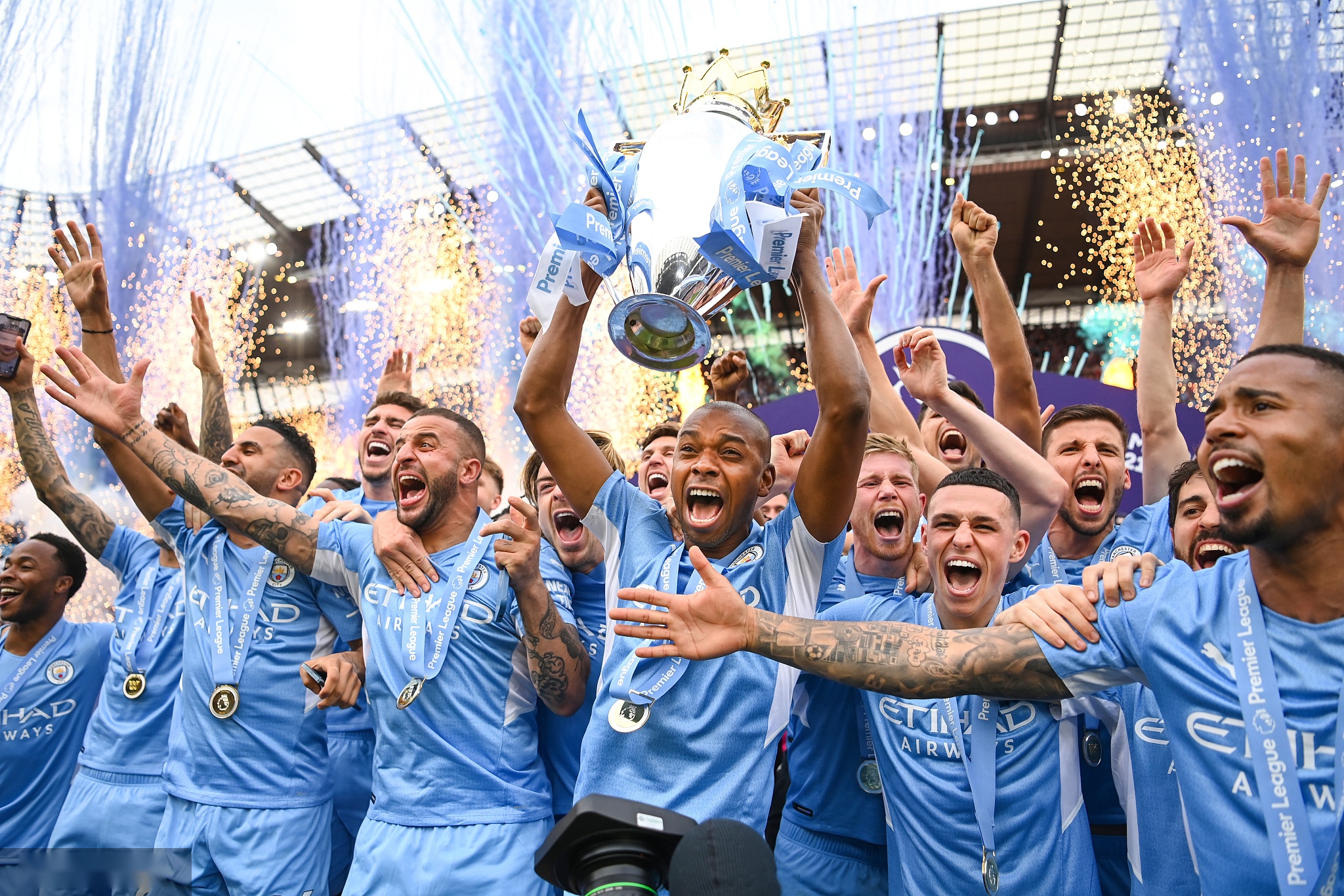 仅是对巴黎 仅是对巴黎